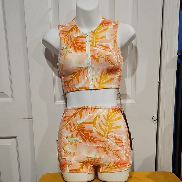 Stone Fox Bikini In Hot Tropix Sz XS NWT - Picture 1 of 11
